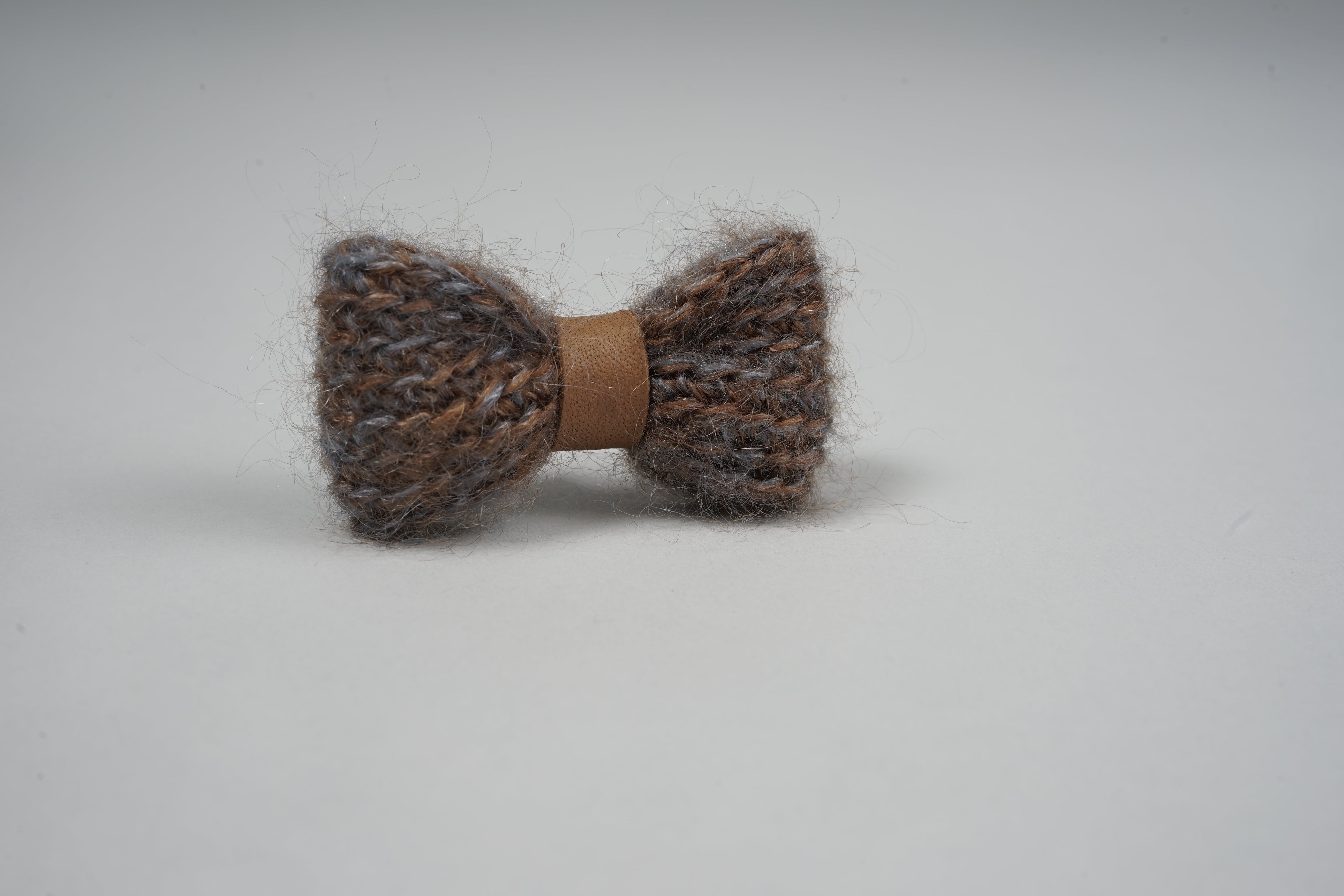 Bows: Collar & Hair