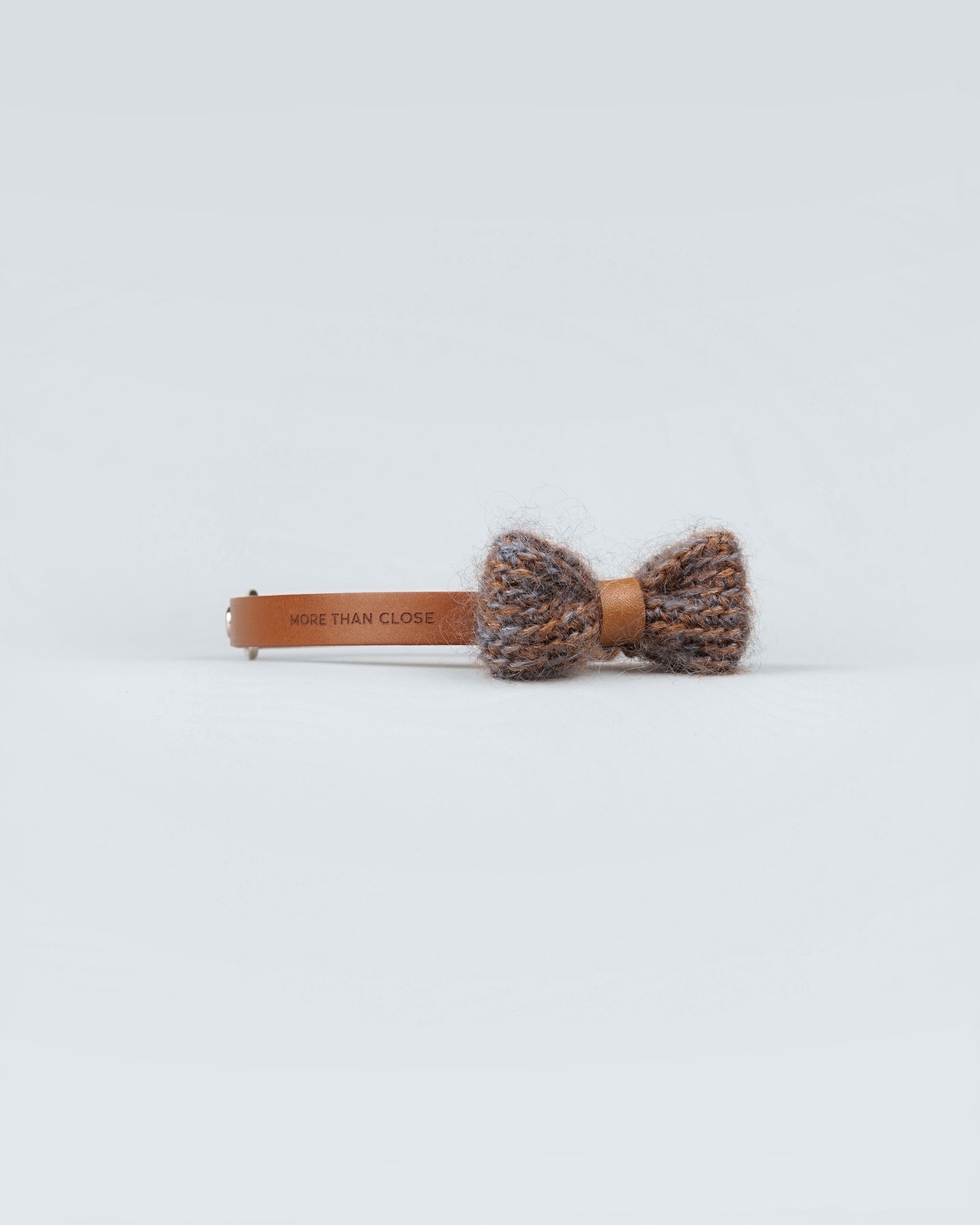 Silmoire Collar Bow