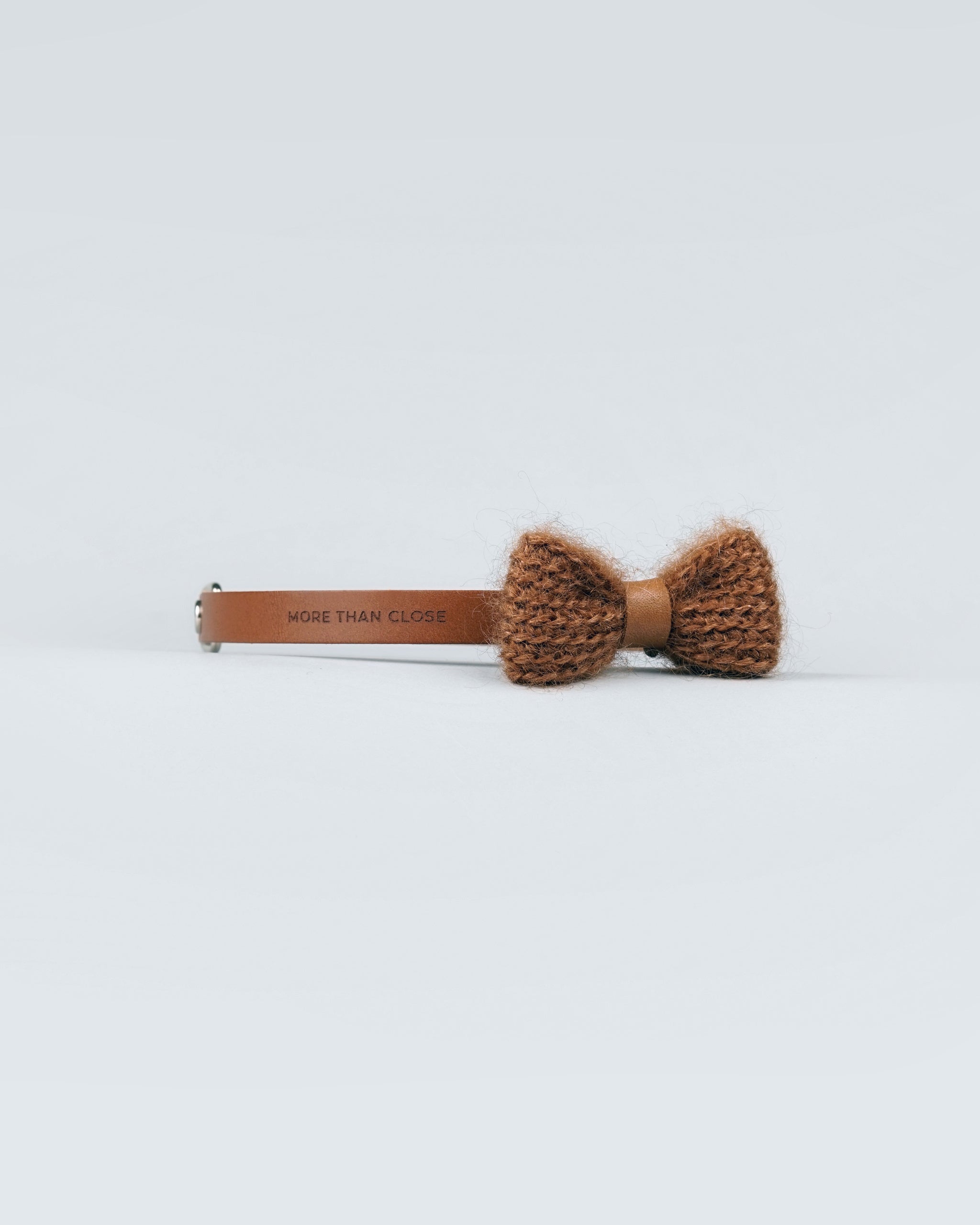 Silmoire Collar Bow